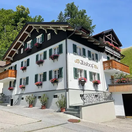 Gaestehaus Ilishof Dom wakacyjny Tschagguns